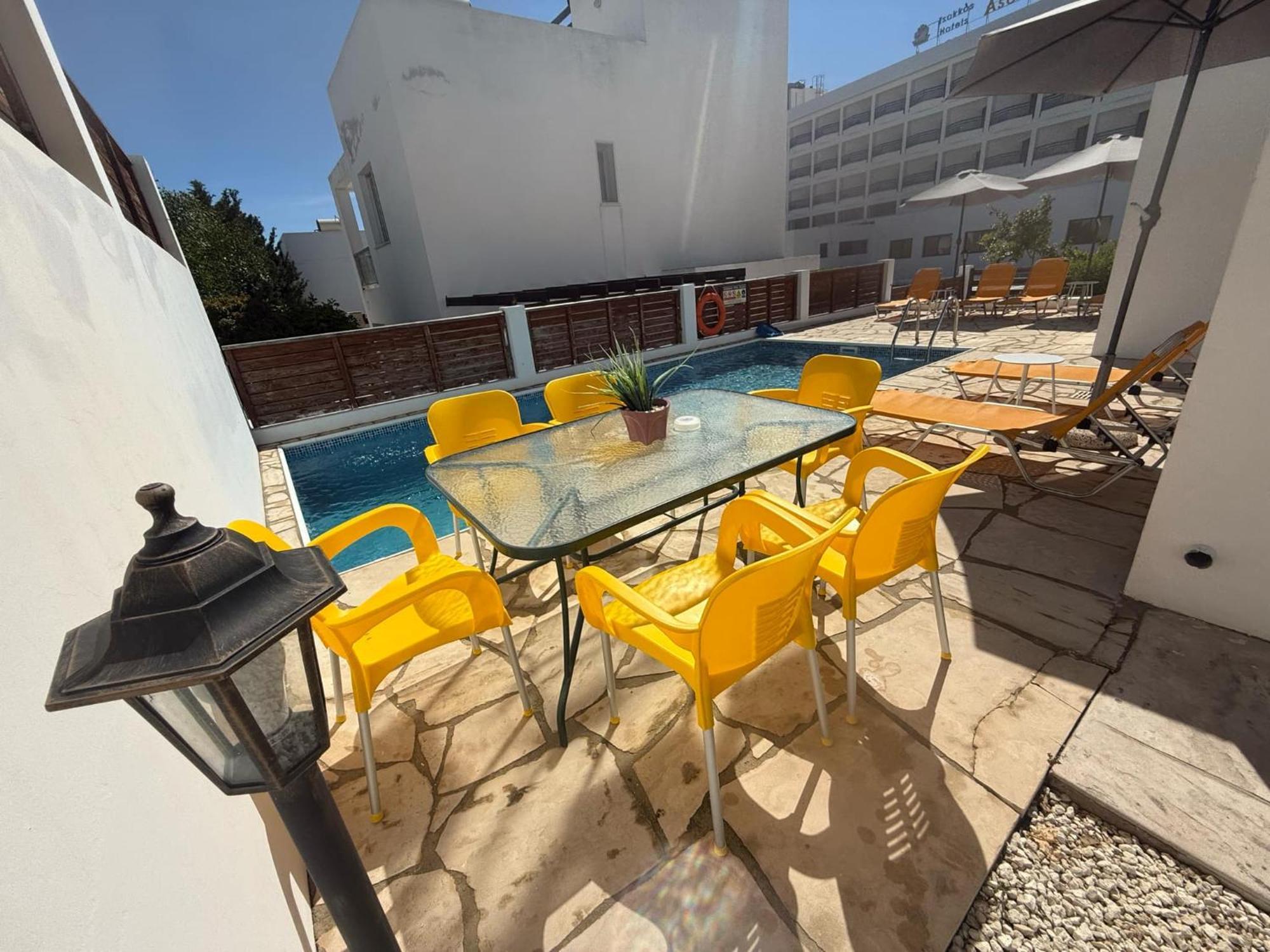 Villa Mulberry Retreat 0,5Km From Everything Coral Bay Exteriör bild