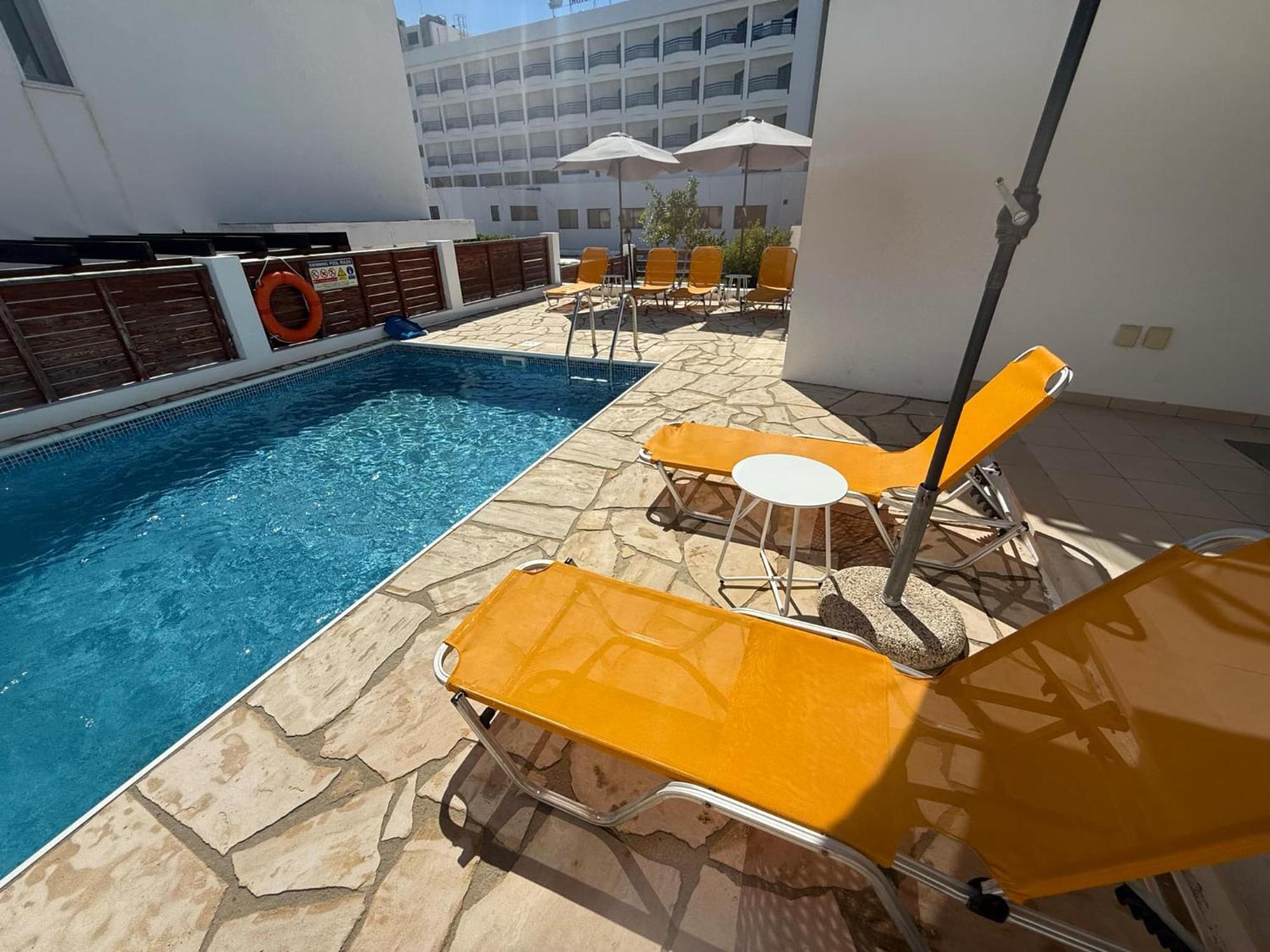 Villa Mulberry Retreat 0,5Km From Everything Coral Bay Exteriör bild